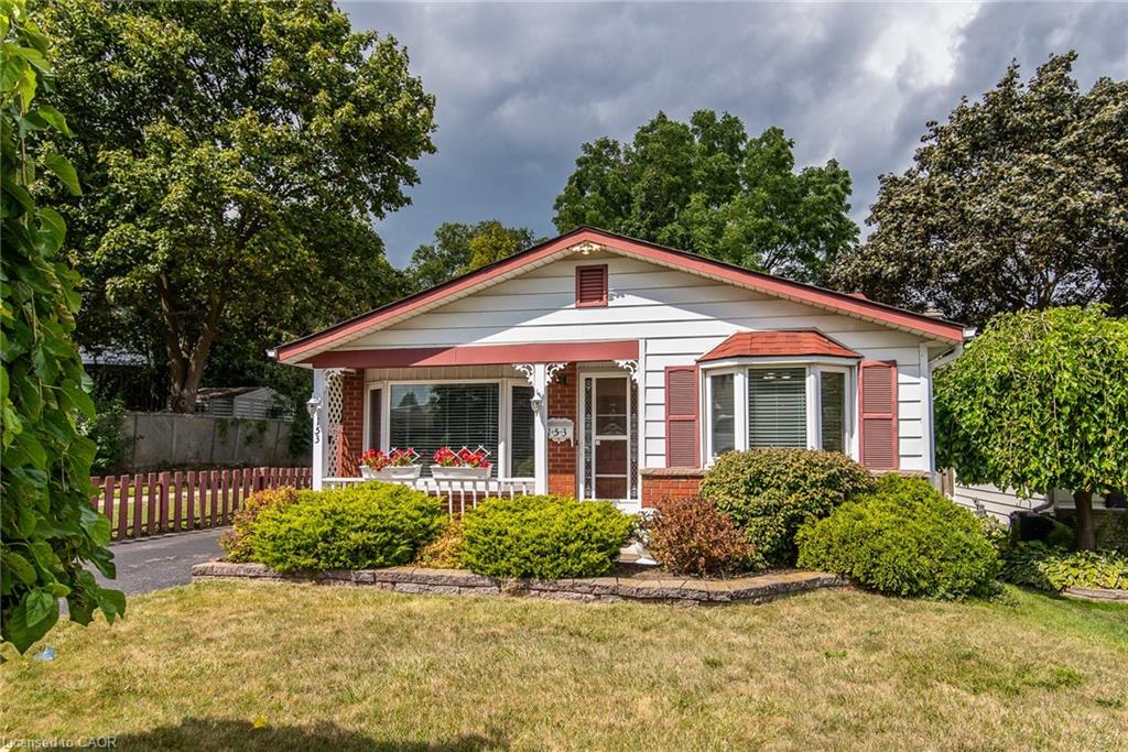 153-pinedale-drive-kitchener-ontario-40784259