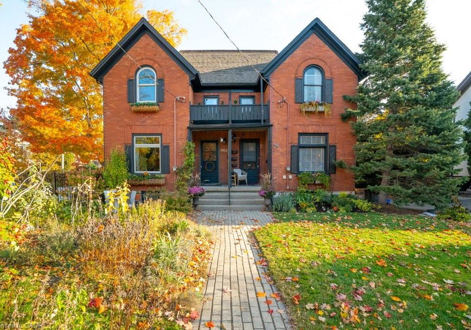218-herbert-street-waterloo-ontario-40784279
