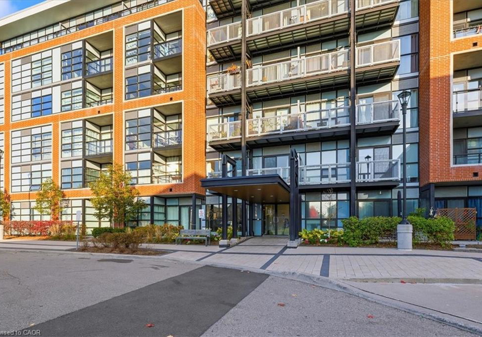 15-prince-albert-boulevard-kitchener-ontario-40784332