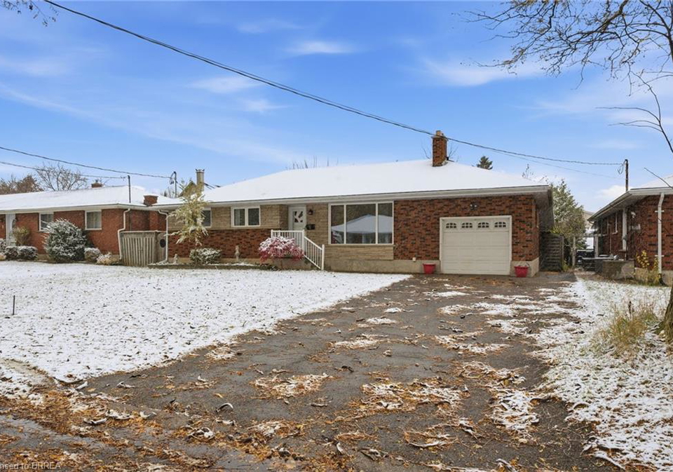 9-waddington-street-brantford-ontario-40784423
