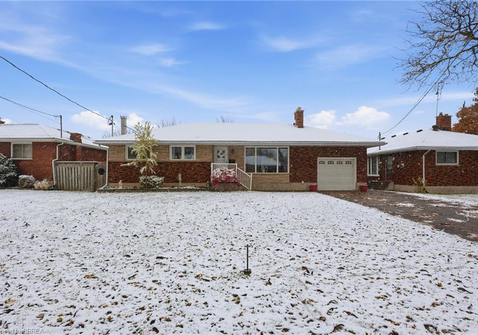 9-waddington-street-brantford-ontario-40784423