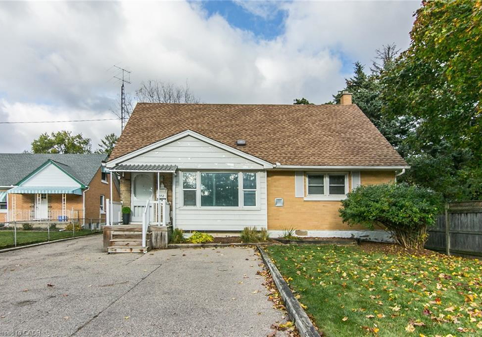 552-courtland-avenue-e-kitchener-ontario-40784453