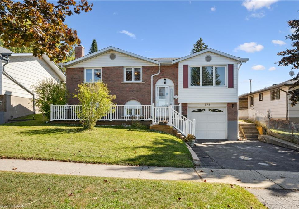 573-pioneer-drive-kitchener-ontario-40784582