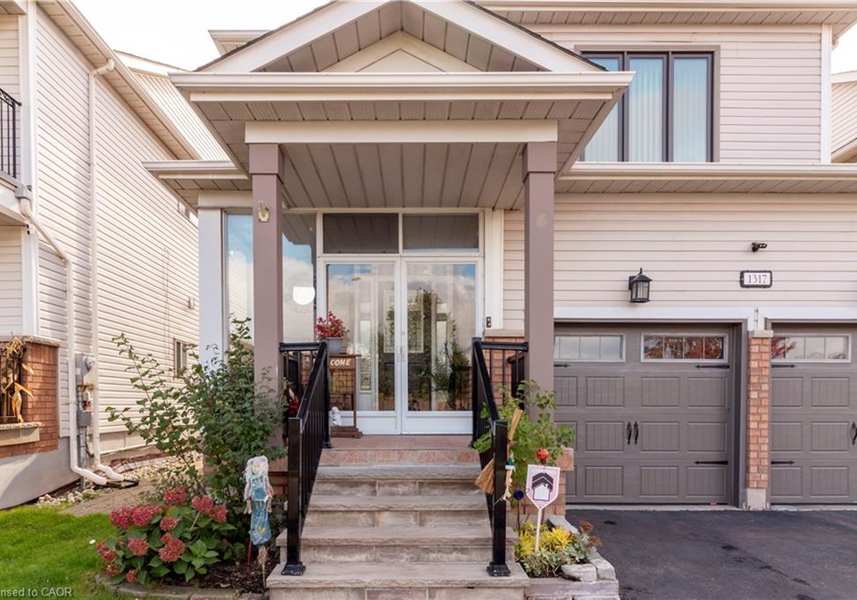 1317-roper-drive-milton-ontario-40784642