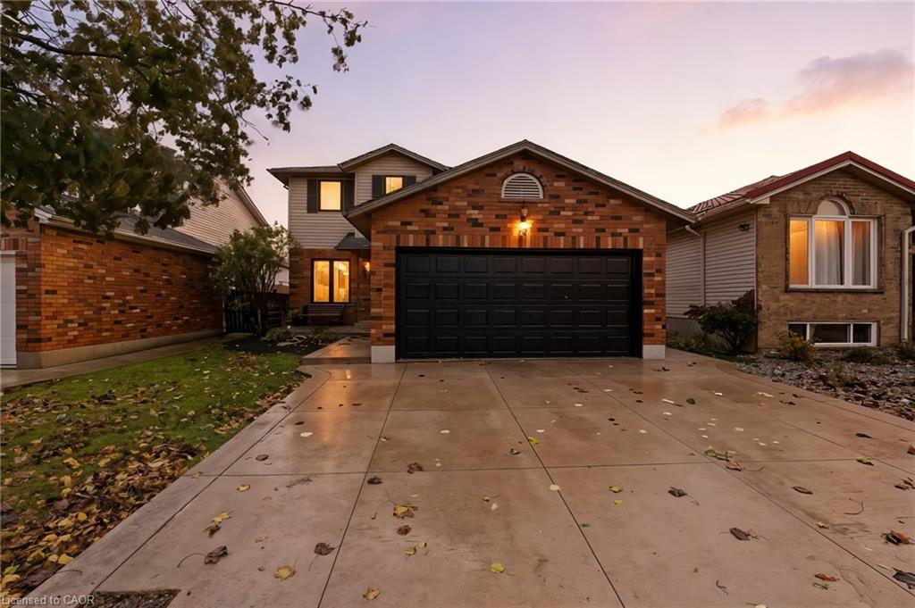 92-colin-crescent-hamilton-ontario-40784796