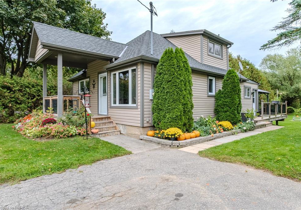 16-first-street-mount-pleasant-ontario-40784839