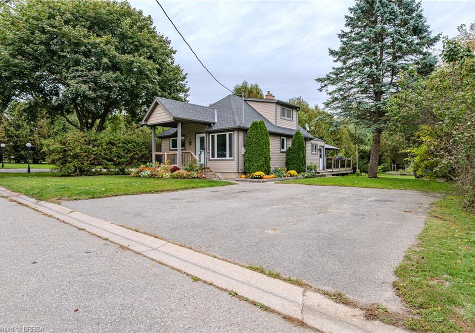 16-first-street-mount-pleasant-ontario-40784839