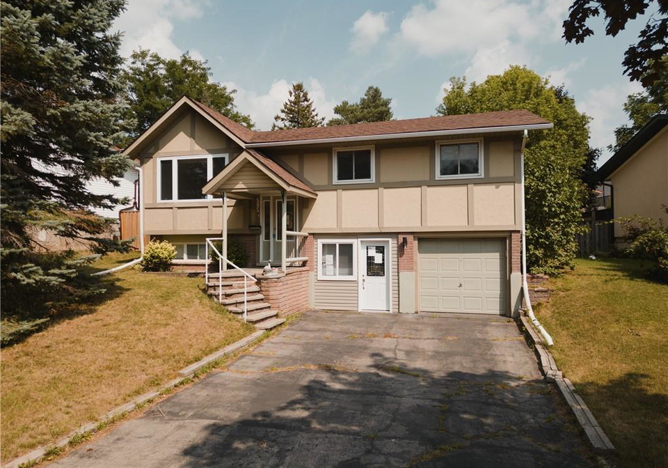 595-pioneer-drive-kitchener-ontario-40784854