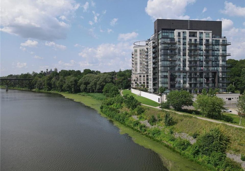 150-water-street-n-cambridge-ontario-40784869