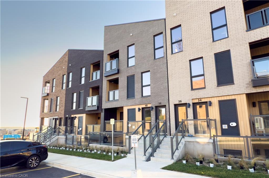 42-urbane-boulevard-kitchener-ontario-40784924