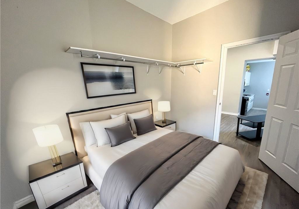 70-victoria-avenue-hamilton-ontario-40784956