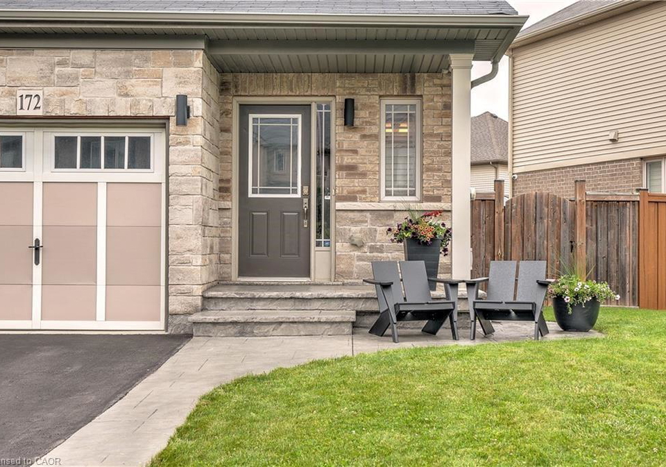 172-westbank-trail-stoney-creek-ontario-40784982
