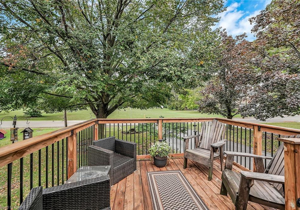223-berwick-street-caledonia-ontario-40785013