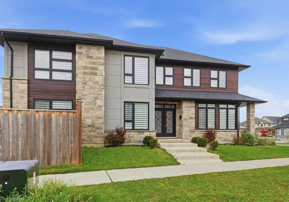 556-mayapple-street-waterloo-ontario-40785018