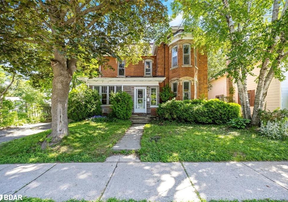 53-willow-street-n-acton-ontario-40785071