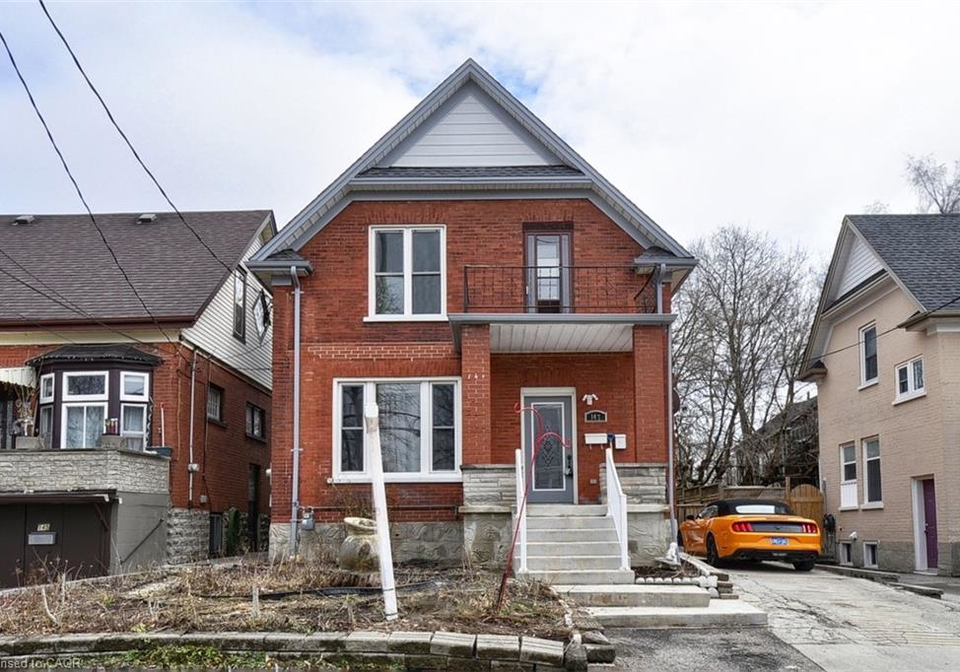 147-benton-street-kitchener-ontario-40785090