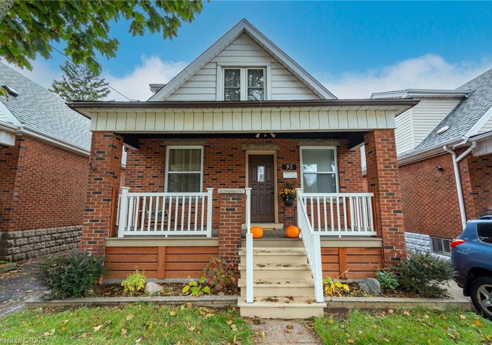 92-huxley-avenue-s-hamilton-ontario-40785159