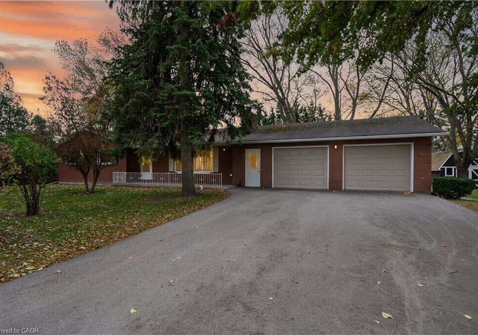 9256-twenty-road-smithville-ontario-40785167