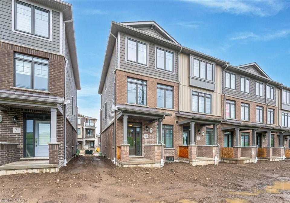 10-birmingham-drive-cambridge-ontario-40785170
