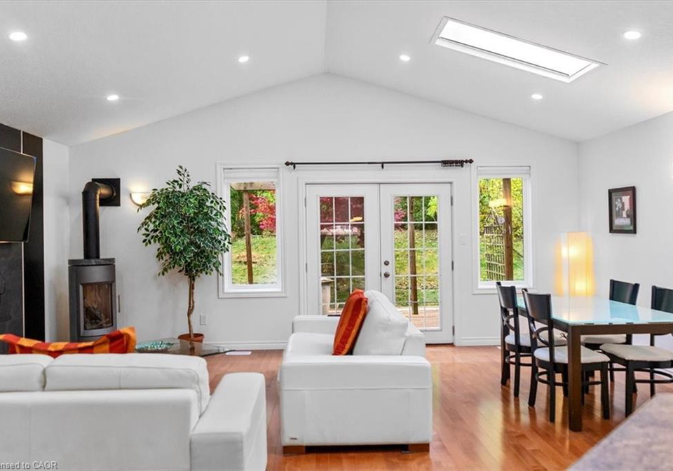 850-munich-circle-waterloo-ontario-40785173
