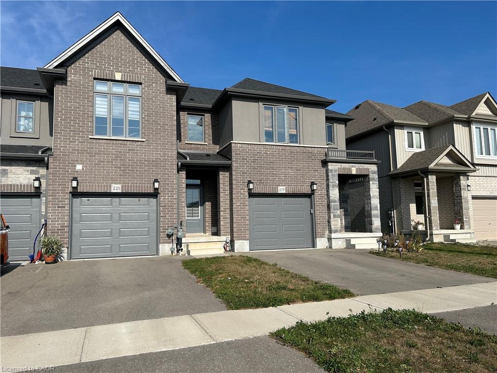 221-grandville-circle-paris-ontario-40785185