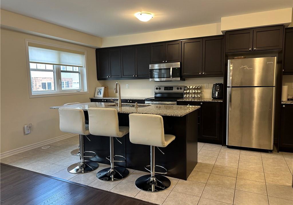 209-netherby-lane-kitchener-ontario-40785258
