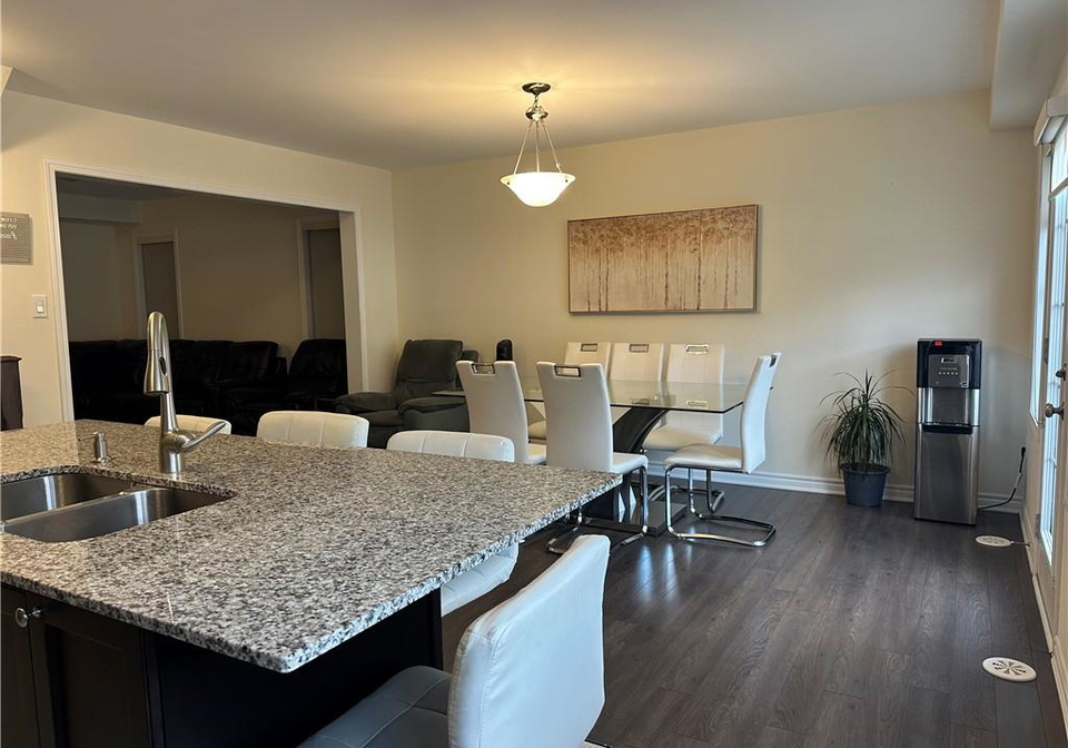 209-netherby-lane-kitchener-ontario-40785258
