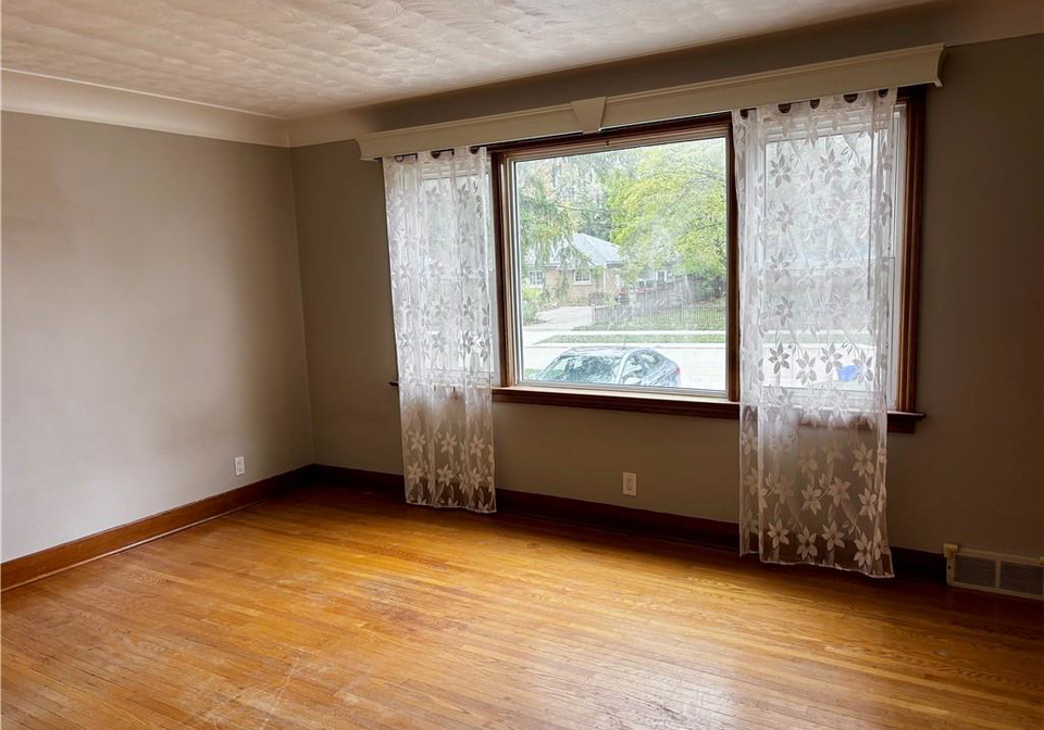 155-ann-street-kitchener-ontario-40785292