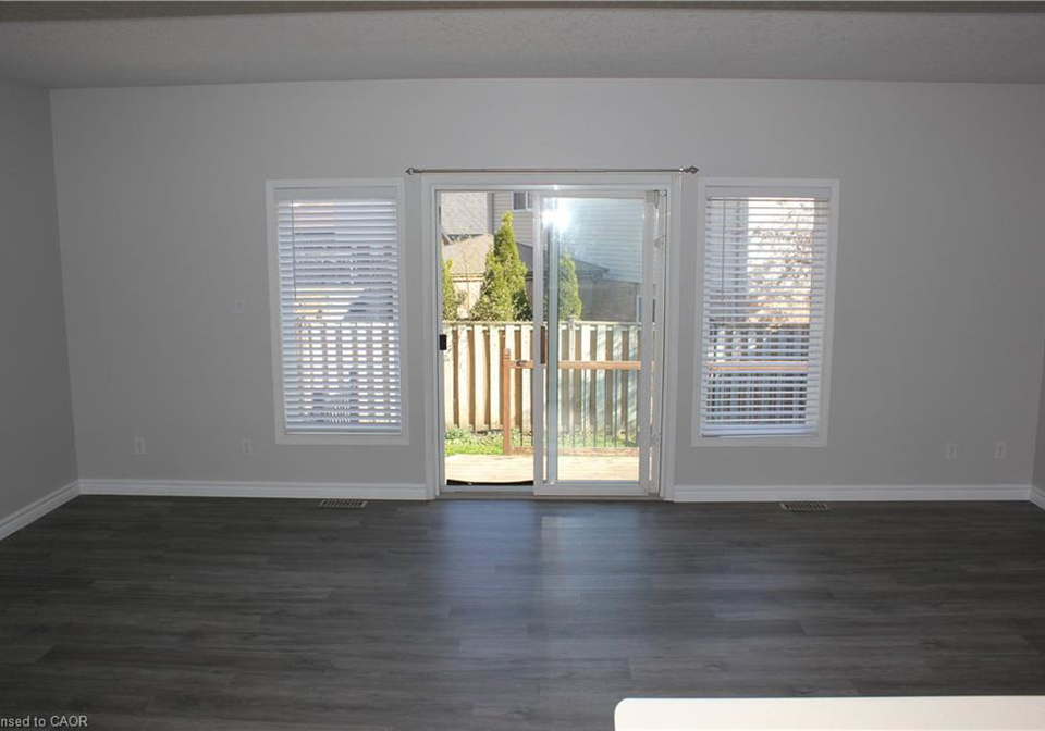 590-little-dover-crescent-waterloo-ontario-40785383