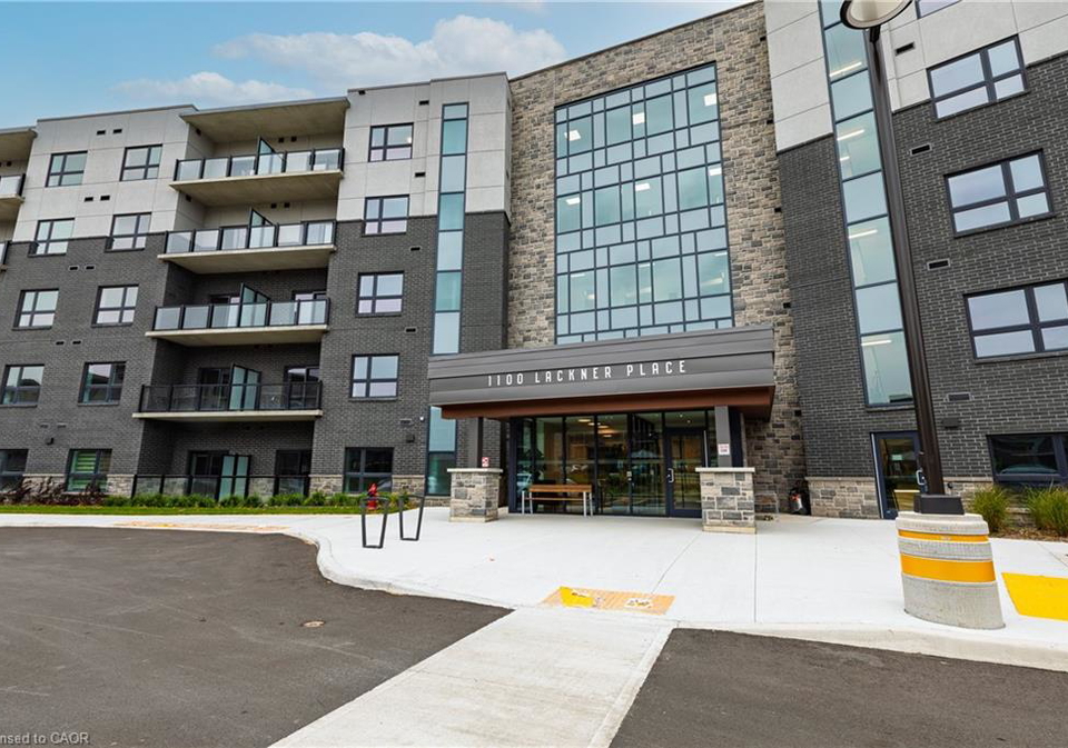 1100-lackner-place-kitchener-ontario-40785454