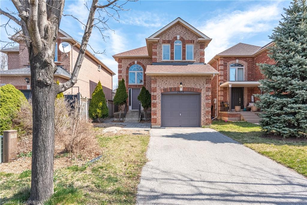 2529-longridge-crescent-oakville-ontario-40785518