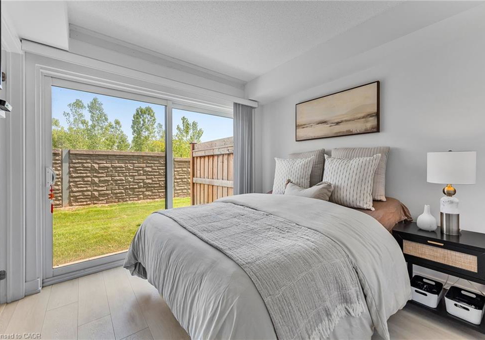 1121-cooke-boulevard-burlington-ontario-40785526