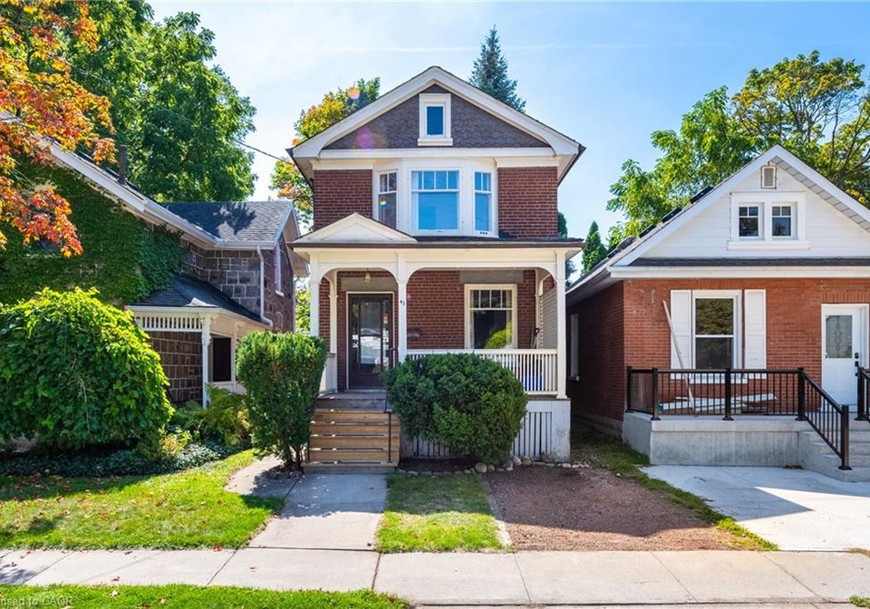 43-mcnaughton-street-cambridge-ontario-40785542