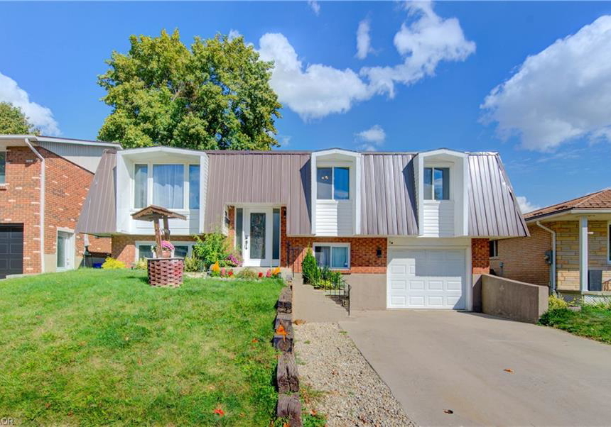 320-country-hill-drive-kitchener-ontario-40785658
