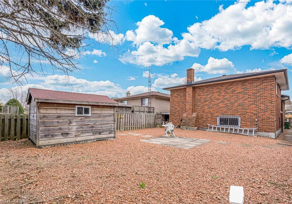610-stone-church-road-w-hamilton-ontario-40785662