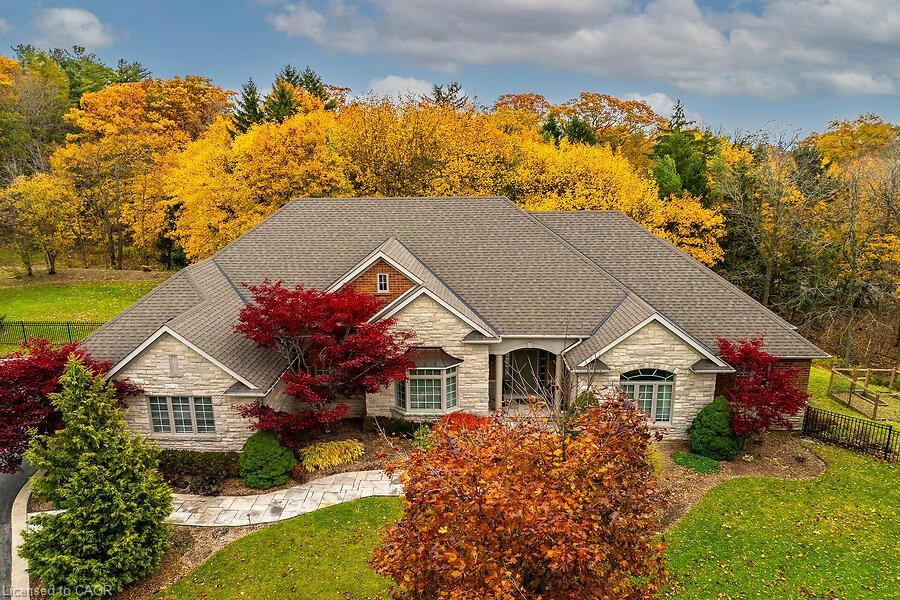 27-sun-avenue-dundas-ontario-40785732