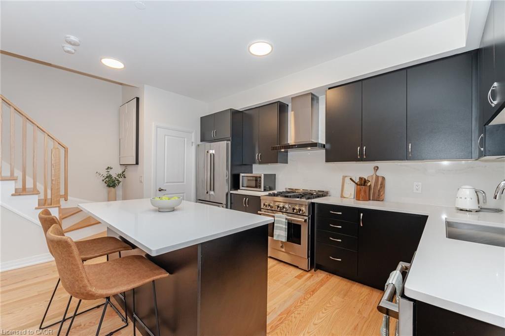 40-baynes-way-bradford-ontario-40785771