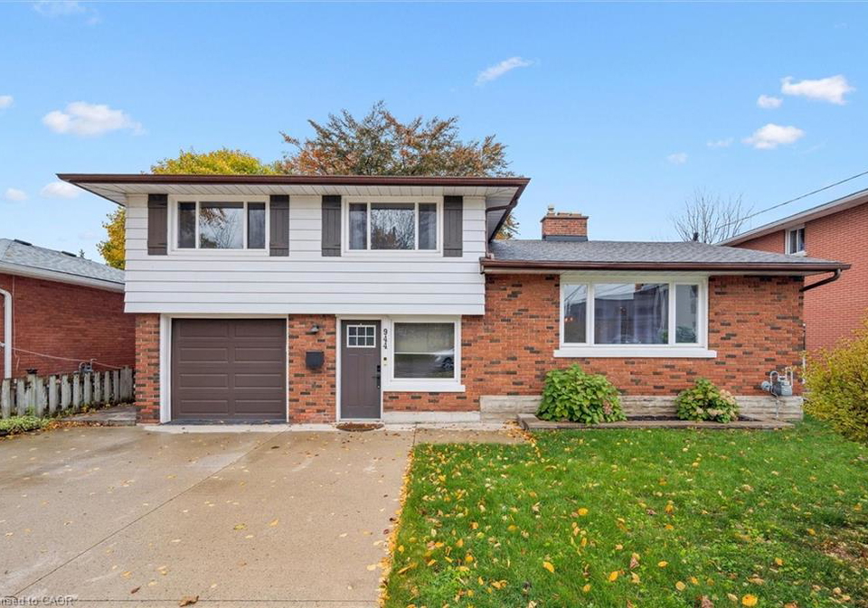 944-concession-road-cambridge-ontario-40785825