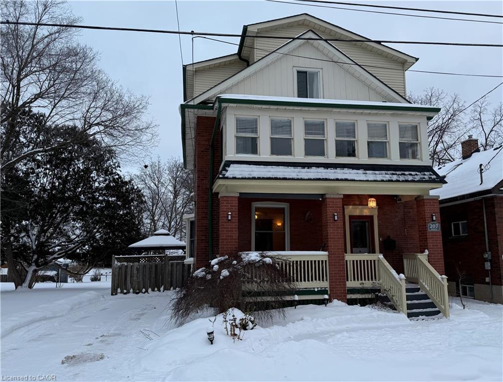 207-hedley-street-cambridge-ontario-40785999