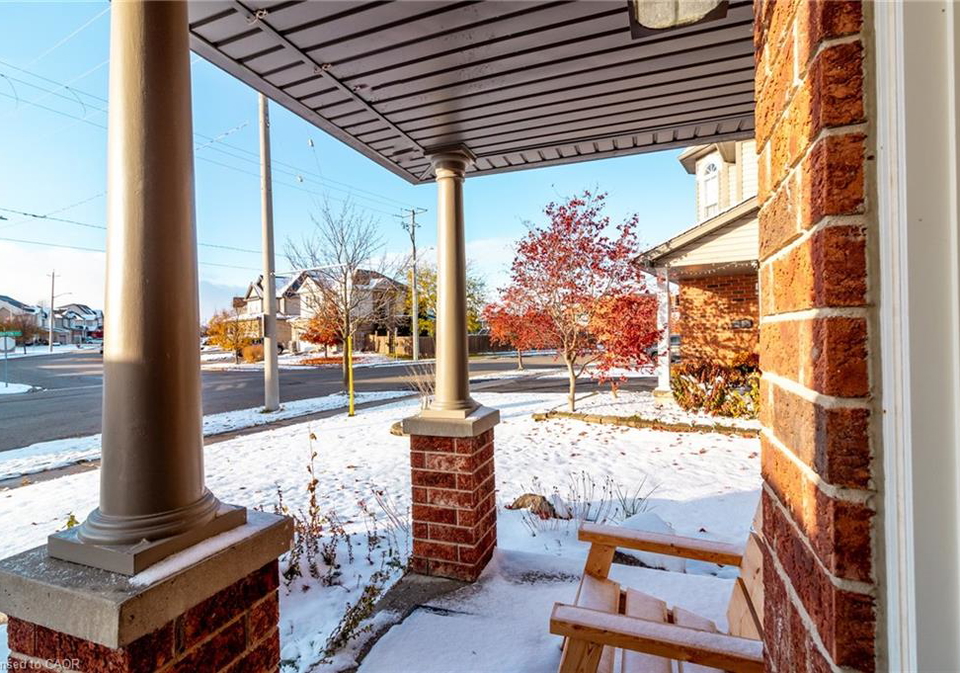 186-livingston-boulevard-baden-ontario-40786074
