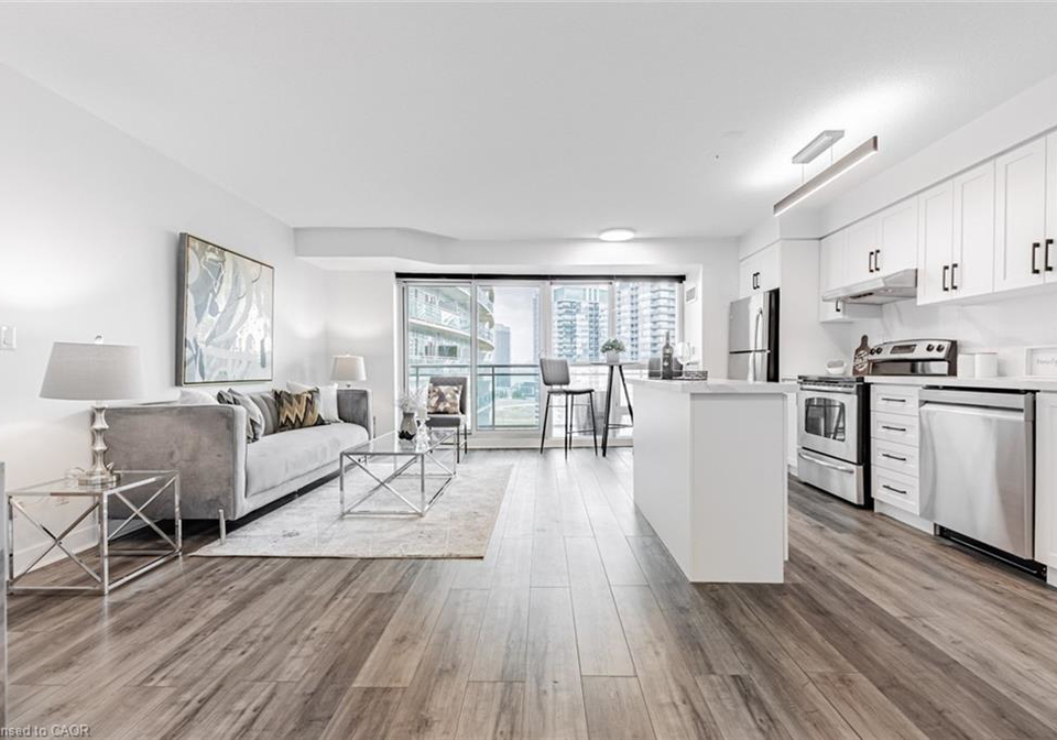 155-legion-road-toronto-ontario-40786166