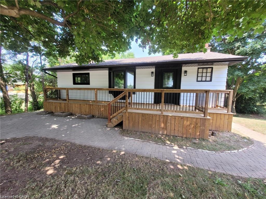 1071-hwy-8-stoney-creek-ontario-40786197