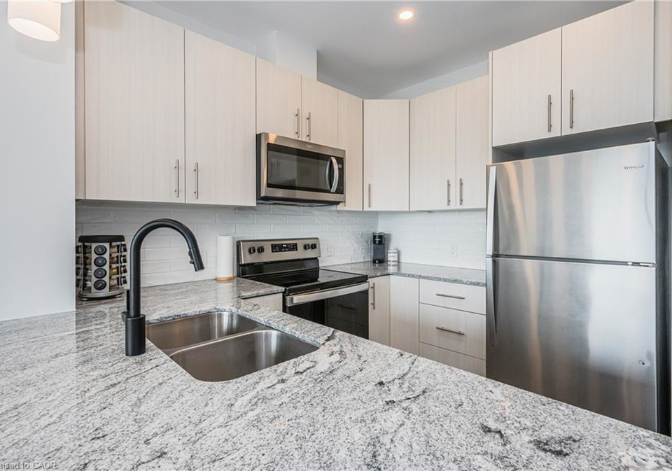 104-garment-street-kitchener-ontario-40786230