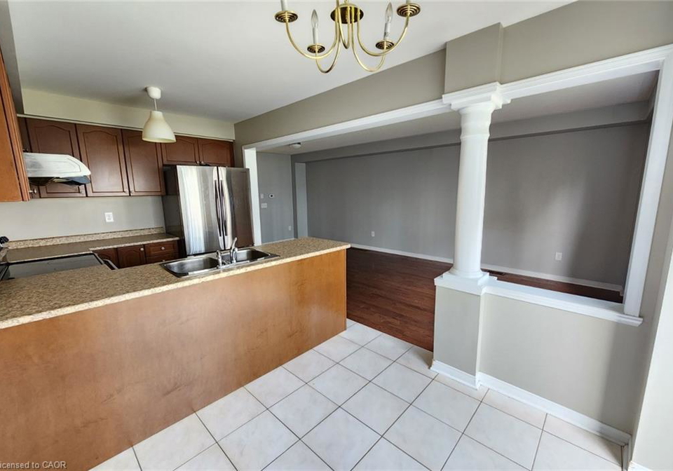 7-james-govan-drive-whitby-ontario-40786242