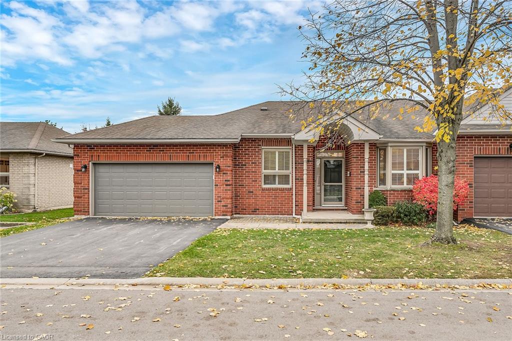 55-riveroaks-drive-mount-hope-ontario-40786244
