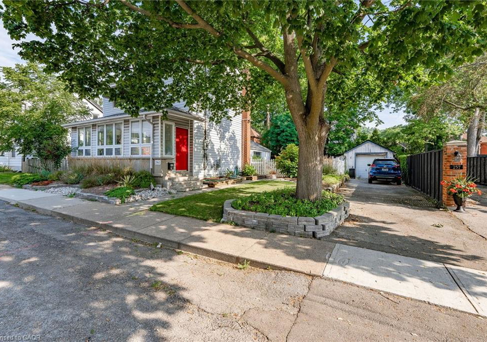 261-hatt-street-dundas-ontario-40786278