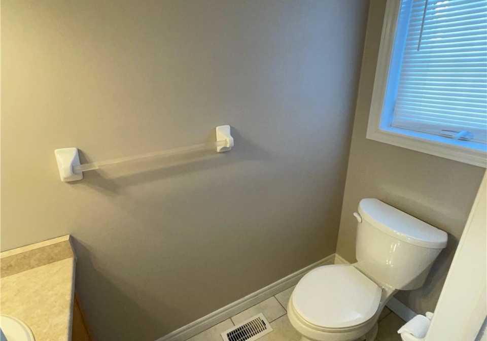 668-butternut-avenue-waterloo-ontario-40786322