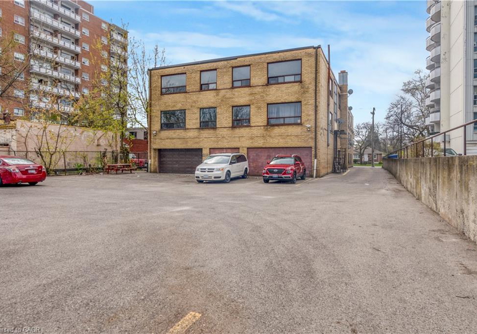 295-melvin-avenue-hamilton-ontario-40786342