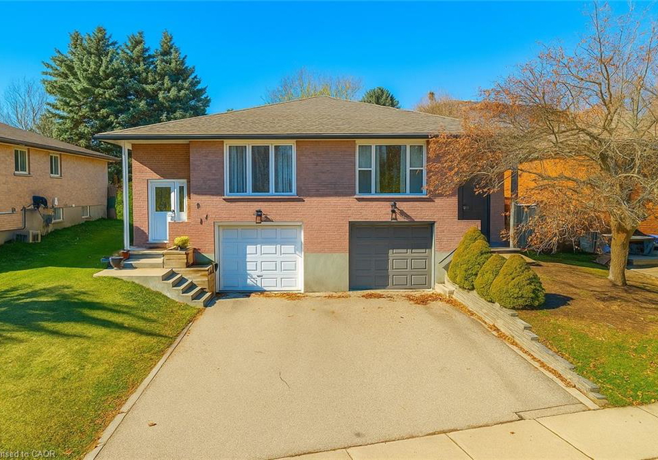 15-albion-street-kitchener-ontario-40786417