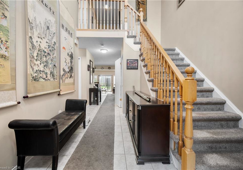 31-olivewood-way-cambridge-ontario-40786487